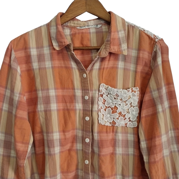 Hippie Laundry Size L Crochet Embellished Plaid Button Cowgirl Long Sleeve Shirt - Picture 4 of 11